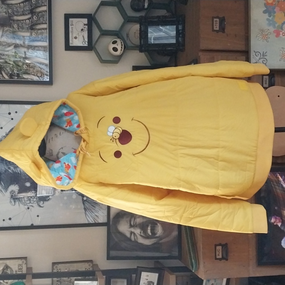 Loungefly Winnie the Pooh Puffer Pullover Jacket NWT Disney XL